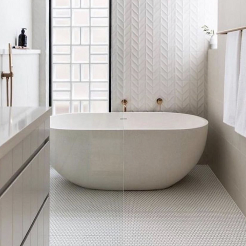 Pietra Bianca Bella 1800mm Freestanding Bath - White Matte