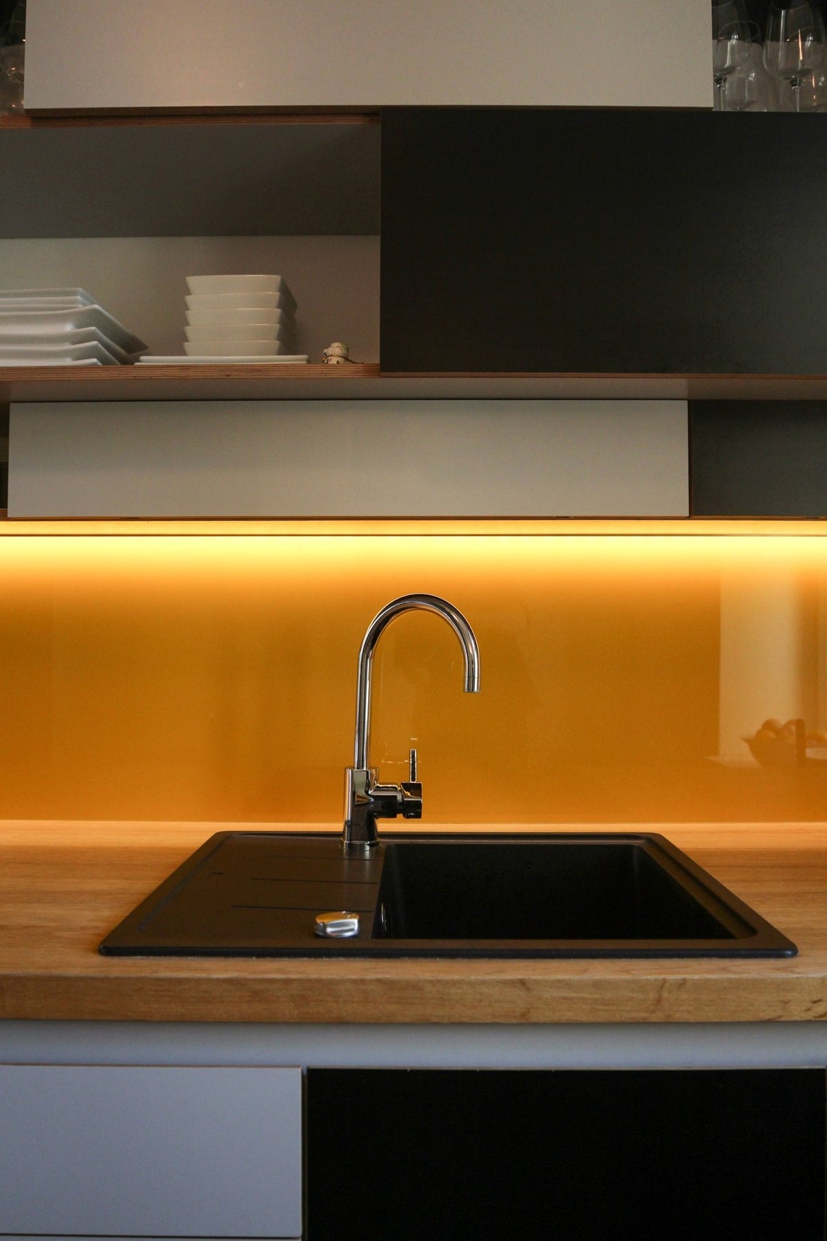 How to Choose the Right Kitchen Sink for Your Home
