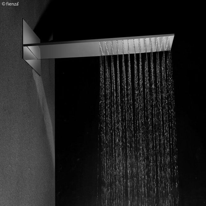 The Benefits of Using a Walk-In Shower in Your Bathroom