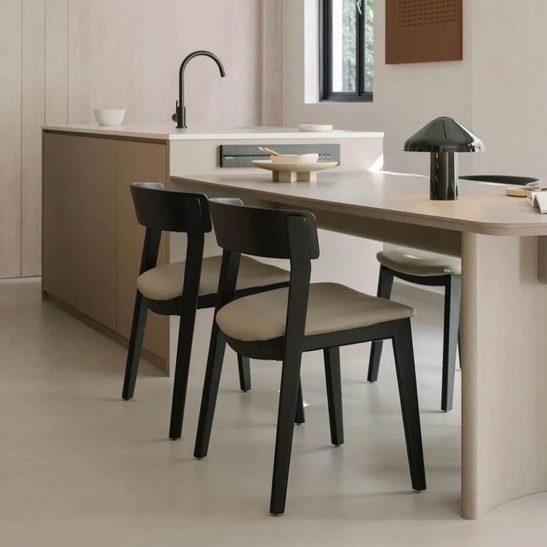 Meir Round Gooseneck Kitchen Mixer - Matte Black - MK03