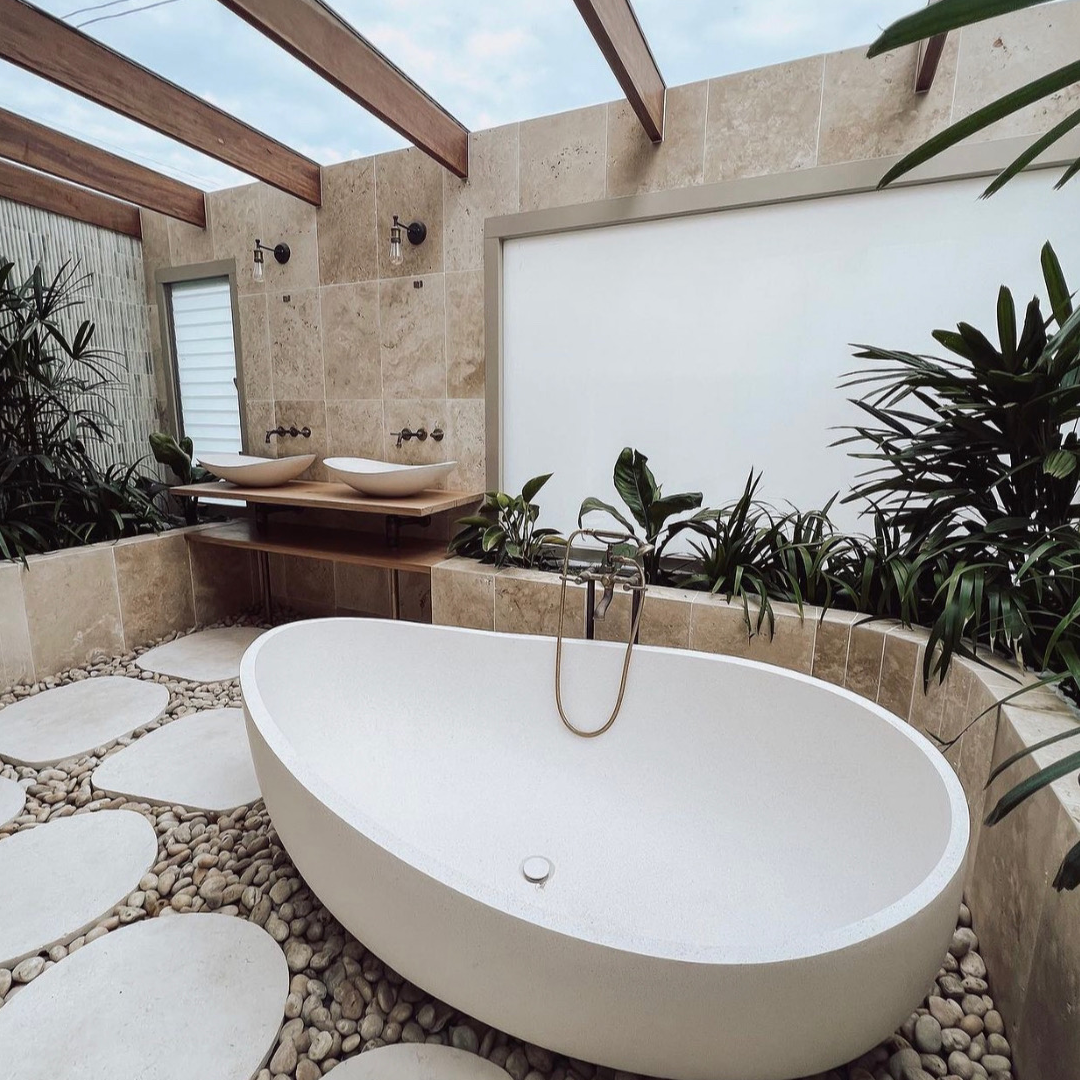 Pietra Bianca Onda 1800mm Freestanding Bath - Charcoal - PB4001-C
