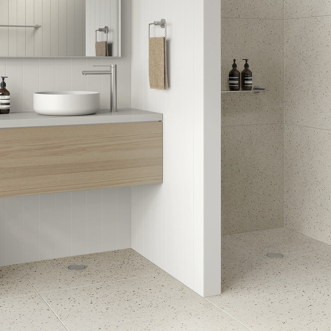 Phoenix Point Round 100mm Drain w/76mm Outlet - 316 Stainless Steel - 204-4004-51