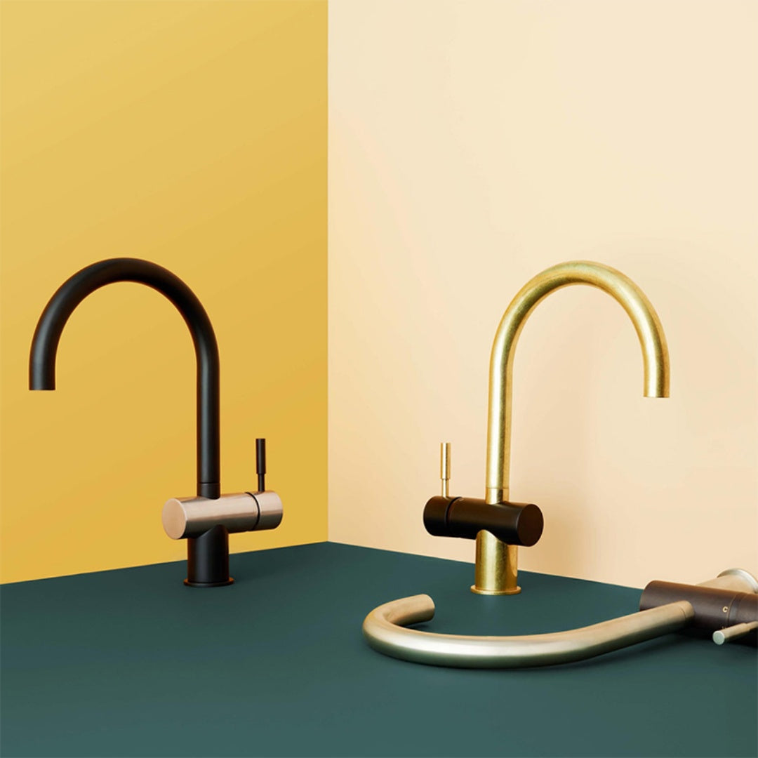 Sussex Voda Sink Mixer Curved RH - Matte Black - VSMC-17