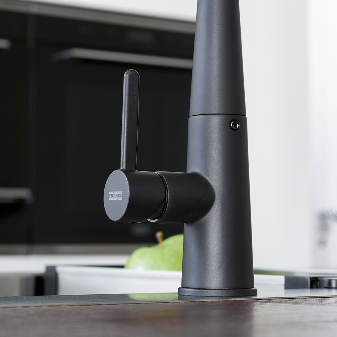 Franke Icon Pull Out Kitchen Mixer TA6861MB - Matte Black