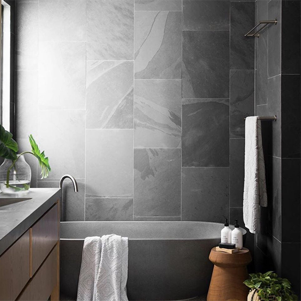 Pietra Bianca Ryese 1600mm Freestanding Bath - Black