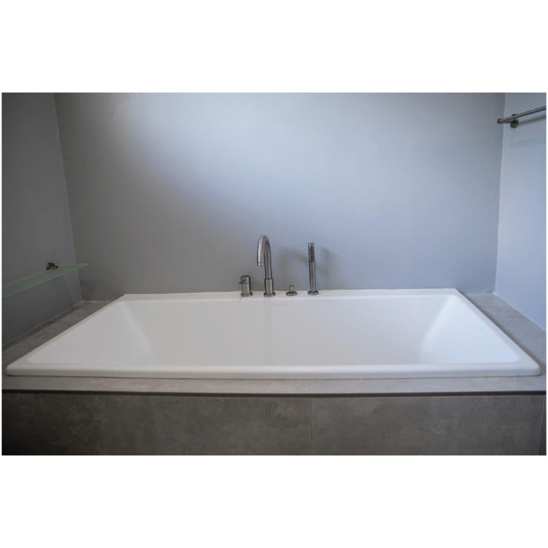 DADOquartz Charles 1600mm Island/Freestanding Bath No Overflow - Satin White