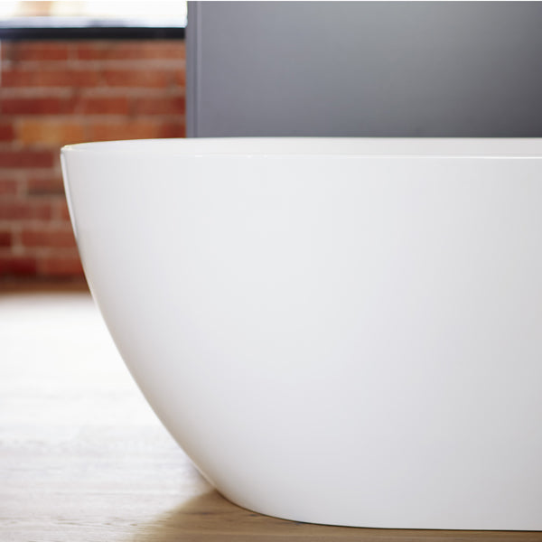 Gareth Ashton Byron Stone Bath