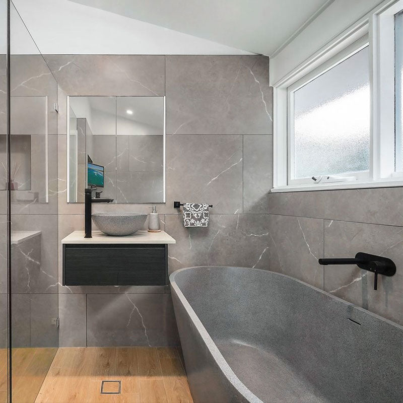 Pietra Bianca Olive Freestanding Bath